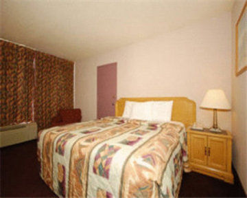 Skyview Plaza Hotel & Suites Philadelphia Exterior photo